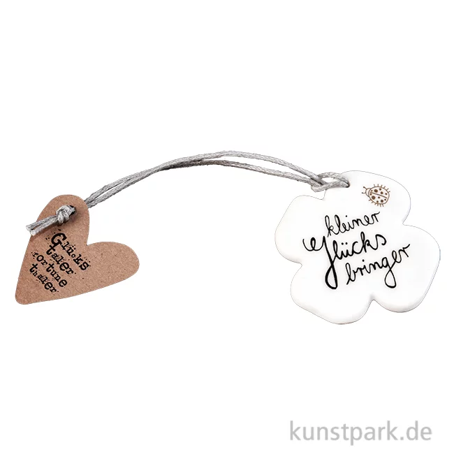 Artikelbild 1 des Artikels “Good old friends - Glückskleetaler, Kleiner Glücksbringer “