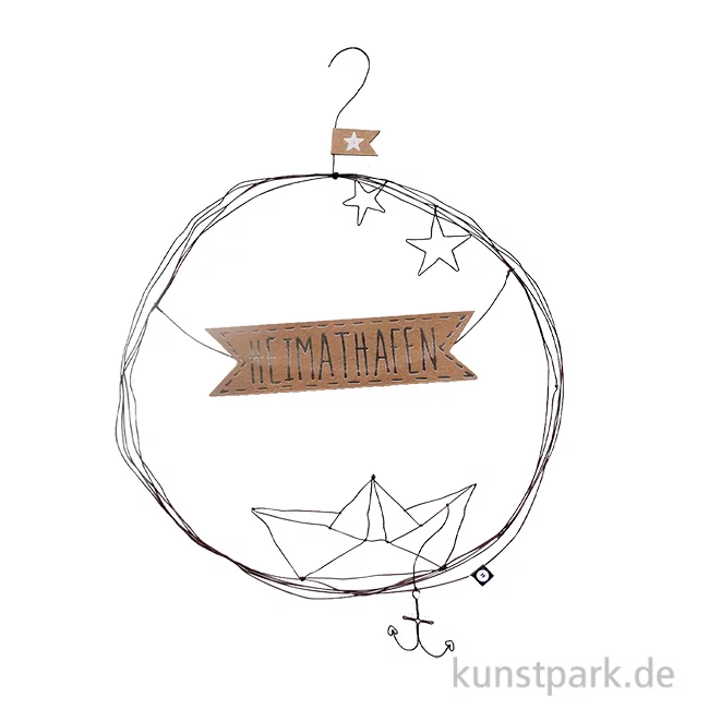 Artikelbild 1 des Artikels “Good old friends - Türkranz aus Draht, Papierboot, Heimathafen “