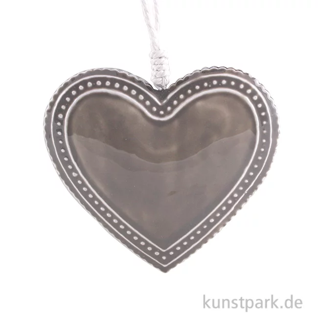 Artikelbild 1 des Artikels “Metallanhänger graues Herz mit Deco-Rand 10,5 x 9,8 x 1,8 cm“