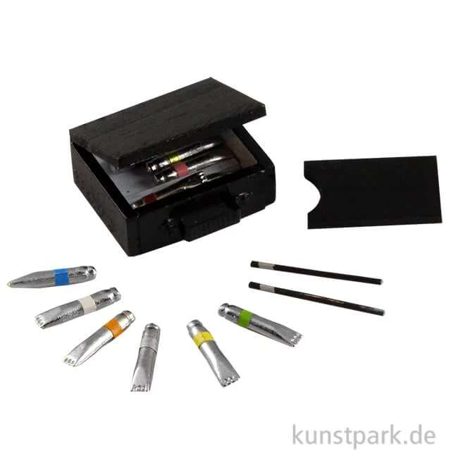 Artikelbild 1 des Artikels “Mini Künstlerset mit viel Zubehör, 2,5 x 2 cm “