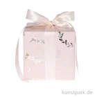 Artikelbild 1 des Artikels “Geschenkpapier - Nostalgic Pastell, Rosa, Kränze, 200 x 70 cm “