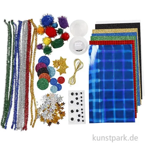 Artikelbild 1 des Artikels “Bastelset Space mit viel Zubehör, Schnittbogen und Inspirationen “