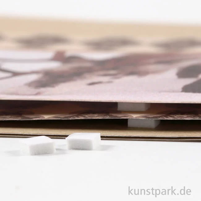 Artikelbild 2 des Artikels “3D-Klebe-Pads, doppelseitig klebend, 2 Blatt a 400 Stück, 5x5 mm “