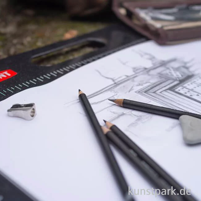 Artikelbild 2 des Artikels “Derwent SKETCHING, 6 Graphitstifte mit Anspitzer im Metalletui “