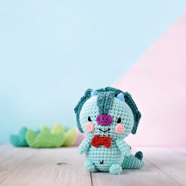 Artikelbild 2 des Artikels “DIY Häkelset - Dino Amigurumi Kit “