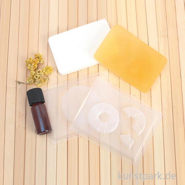 Artikelbild 2 des Artikels “DIY Set - Seifengießen Pina Colada “