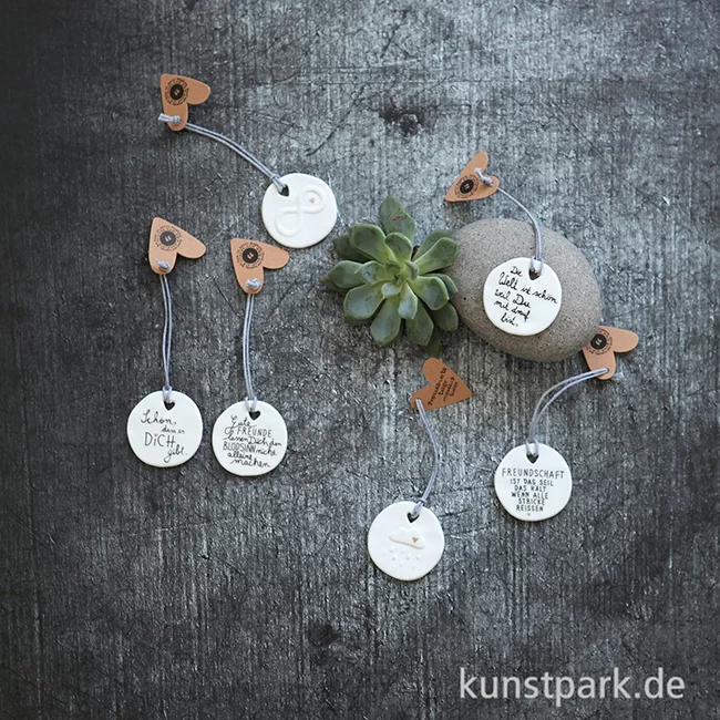 Artikelbild 2 des Artikels “Good old friends - Freundschaftstaler, Herzwolke, Freunde, Gute Zeiten “