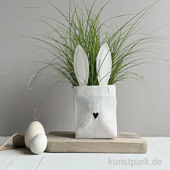 Artikelbild 2 des Artikels “Good old friends - Hasenbeutel, Herznase “