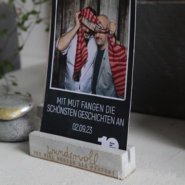 Artikelbild 2 des Artikels “Good old friends - Kartenhalter, Wundervoll ist besser “