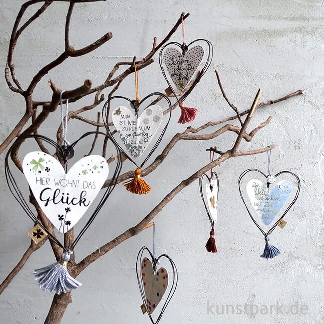 Artikelbild 2 des Artikels “Good old friends - Schmuckherz, Hier wohnt das Glück “
