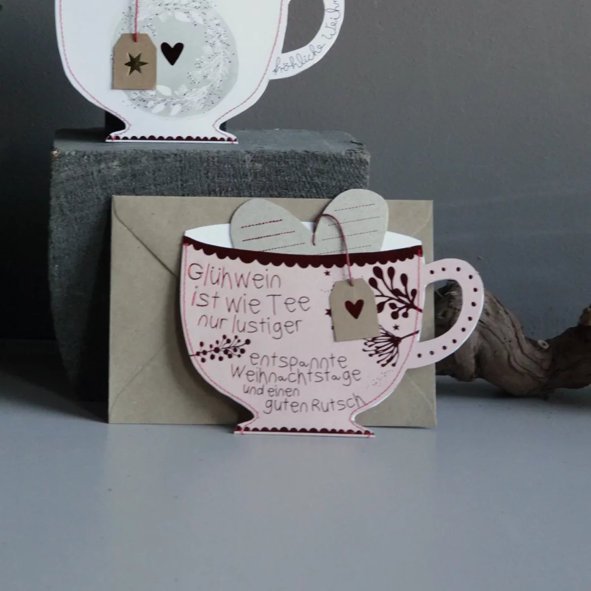 Artikelbild 2 des Artikels “Good old friends - Teetassenkarte, Glühwein ist wie Tee “