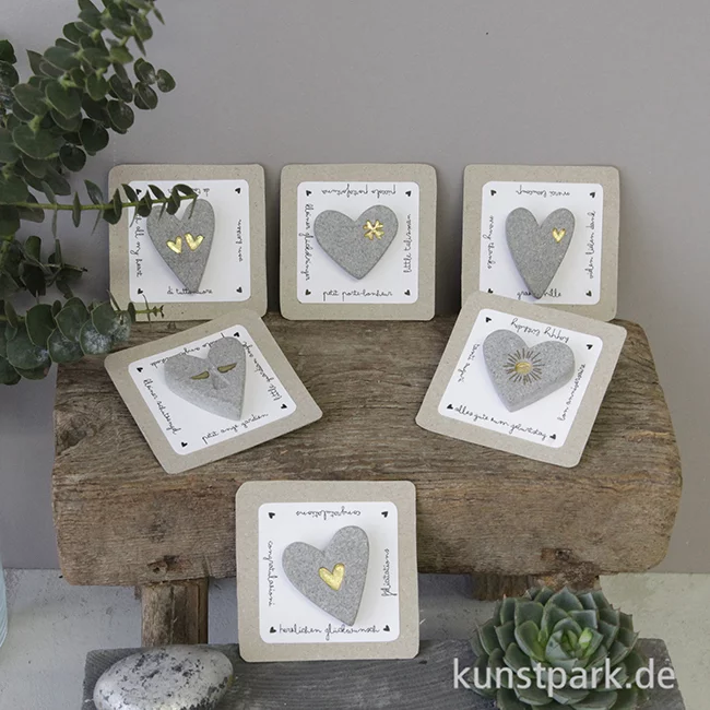 Artikelbild 2 des Artikels “Good old friends - Terrazzo Herzmagnet, Kleiner Schutzengel “