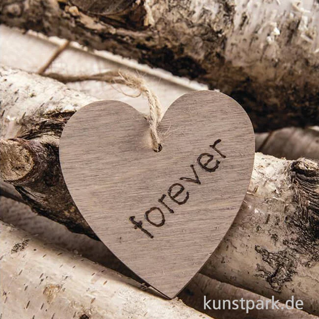 Artikelbild 2 des Artikels “Herz aus Holz mit Aufhänger - 6 Stück “
