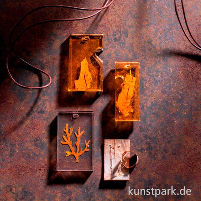 Artikelbild 2 des Artikels “Silikon Gießform - 13 Schmuck Anhänger, 15-50 x 6 mm “