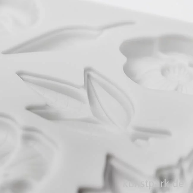 Artikelbild 2 des Artikels “Stamperia Silikon Gießform - Flowers, Pinecones, A6 “