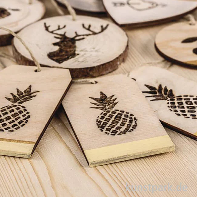 Artikelbild 2 des Artikels “Tag aus Holz mit Aufhänger - 6 Stück “