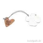 Artikelbild 2 des Artikels “Good old friends - Glückskleetaler, Kleiner Glücksbringer “
