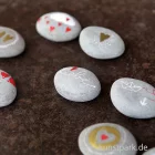 Artikelbild 2 des Artikels “Good old friends - Herzstein, Liebe “