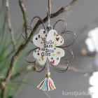 Artikelbild 2 des Artikels “Good old friends - Kleeblattornament, Konfetti, So schön “