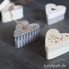 Artikelbild 2 des Artikels “Good old friends - Kleine Herzboxen, Glück “