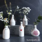 Artikelbild 2 des Artikels “Good old friends - Mini Flaschenvase, Herz “