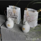 Artikelbild 2 des Artikels “Good old friends - Pummelhase, Glückshase, Klee “