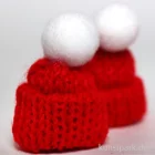 Artikelbild 2 des Artikels “Mini Strick-Mützen, Rot, 4,5 cm, 2 Stück “
