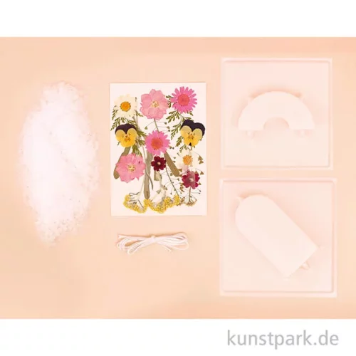 Artikelbild 2 des Artikels “DIY Set - Kerzen mit gepressten Blumen “