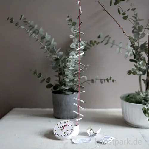 Artikelbild 2 des Artikels “Good old friends - Adventskalenderkette in der Dose “