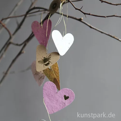 Artikelbild 2 des Artikels “Good old friends - Kleiner Herzregen, Biene, Rose Gold “