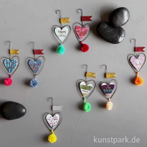 Artikelbild 2 des Artikels “Good old friends - Mini Pompon Herzen - Happy Birthday “