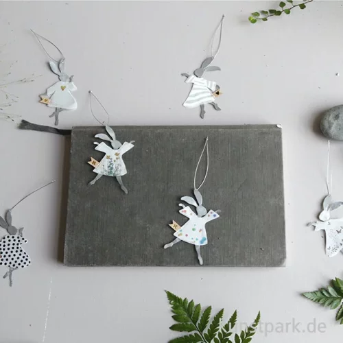 Artikelbild 2 des Artikels “Good old friends - Mini Wunschhase, Klee, Blumen “