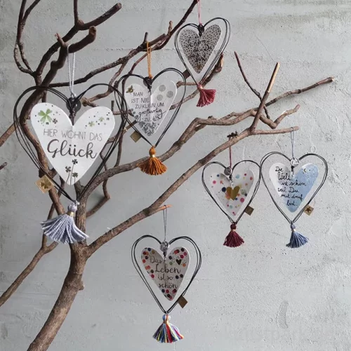 Artikelbild 2 des Artikels “Good old friends - Schmuckherz, Die Welt ist schön “