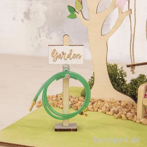 Artikelbild 2 des Artikels “Miniatur Deko Gartenschlauch mit Halterung “