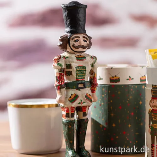 Artikelbild 2 des Artikels “Pappmaché Nussknacker, 3,5 x 6,5 x 22 cm “