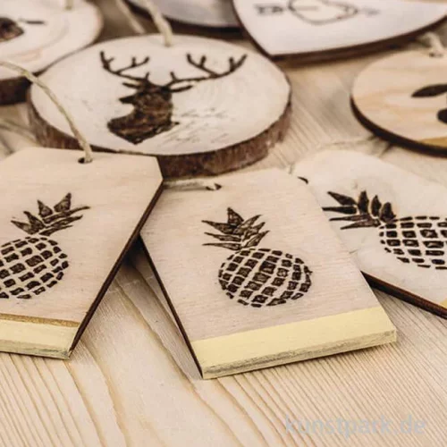 Artikelbild 2 des Artikels “Tag aus Holz mit Aufhänger - 6 Stück “