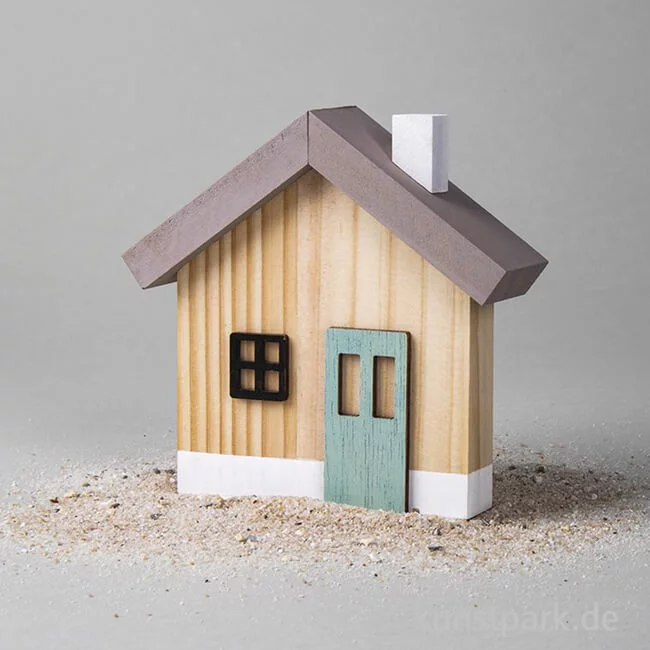 Artikelbild 3 des Artikels “Bastelset Holzhaus, Natur, 11,5 x 3,5 x 11 cm, 6-teilig “