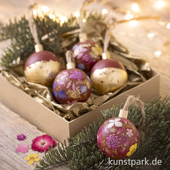 Artikelbild 3 des Artikels “Bastelset Weihnachtskugeln Decoupage “
