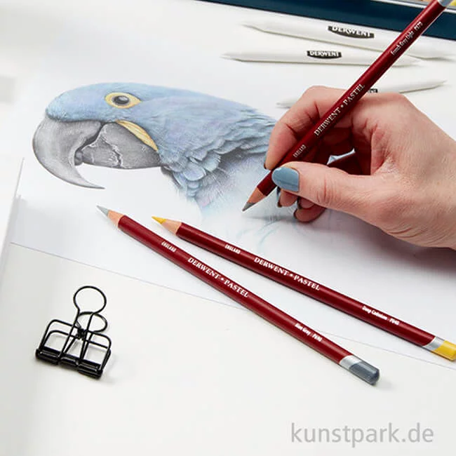 Artikelbild 3 des Artikels “Derwent PASTELS, 12 Pastellstifte im Metalletui “