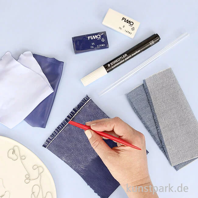 Artikelbild 3 des Artikels “FIMO Modellierset mit 4 x 25 g + Zubehör - Denim Design “