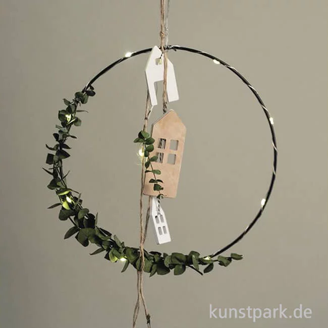 Artikelbild 3 des Artikels “Furnierholz Lichthäuser, Natur, 5,5-10 cm, Stärke 1 mm, 8 Stück “