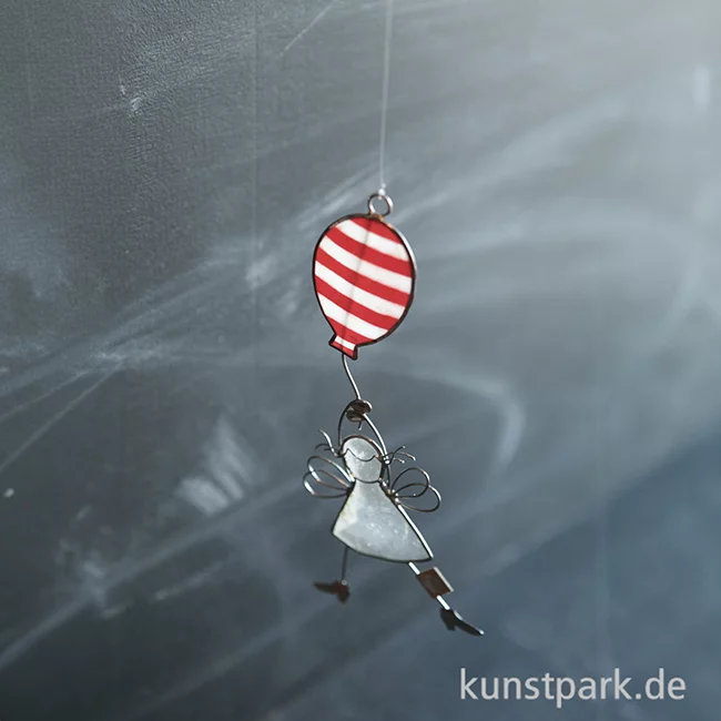 Artikelbild 3 des Artikels “Good old friends - Schwebende Engel, Luftballon “