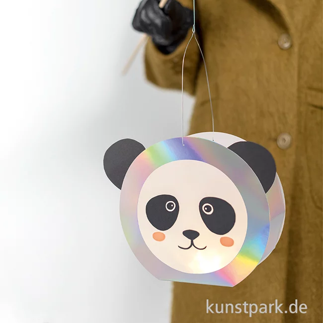 Artikelbild 3 des Artikels “Laternenrohling aus Metallic-Karton, irisierend, 19 cm, 1 Stück “