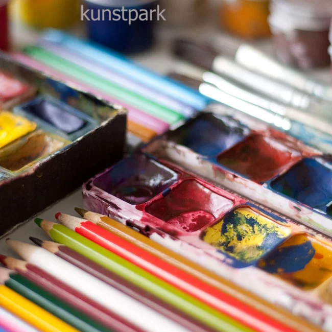 Artikelbild 3 des Artikels “Schmincke AKADEMIE Aquarellkasten mit 12 halben Näpfchen “