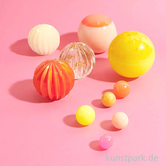 Artikelbild 3 des Artikels “Silikon Gießform - Kugel mit Streifen, Ø 7,5 x 7 cm “