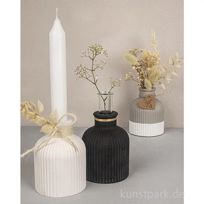 Artikelbild 3 des Artikels “Silikon Gießform - Vase geriffelt, Durchmesser 8,3 cm, Höhe 9,5 cm “