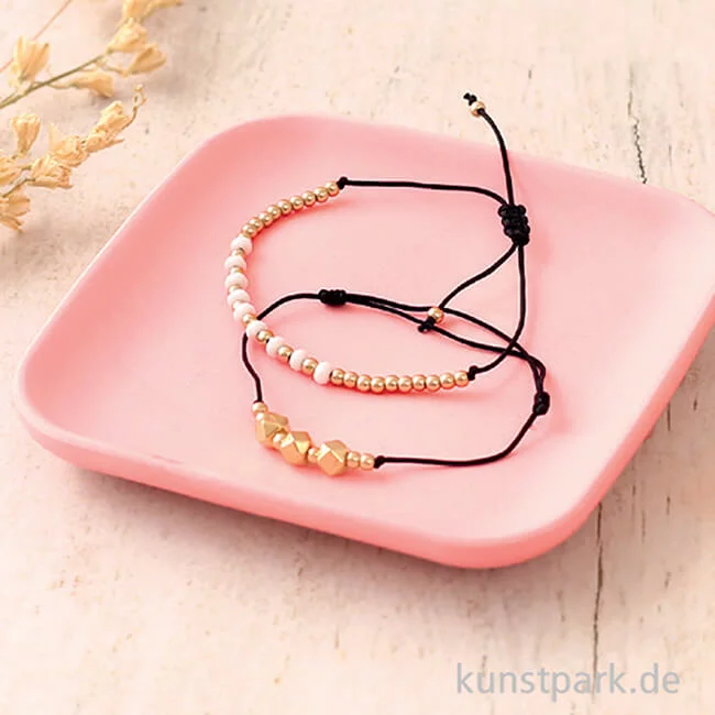 Artikelbild 3 des Artikels “Silikonform Untersetzer Quadrat, 11 cm “