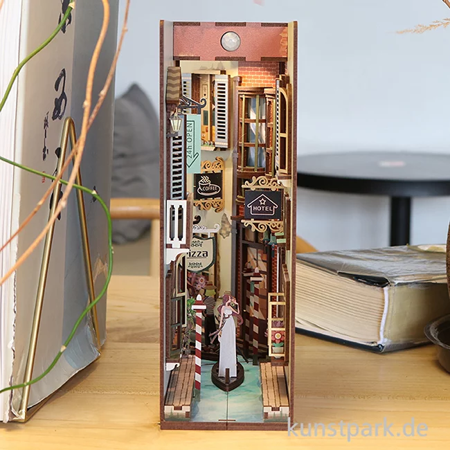 Artikelbild 3 des Artikels “TONECHEER Book Nook - Travel in Venice “