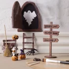 Artikelbild 3 des Artikels “Bastelset Halloween-Tür mit viel Zubehör “