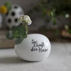 Artikelbild 3 des Artikels “Good old friends - Eiervase, So läuft der Hase “